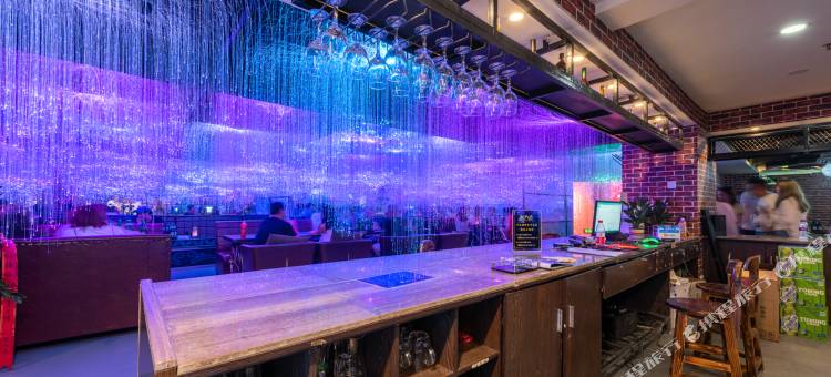 途窝主题公寓(都匀商业步行街店)图片