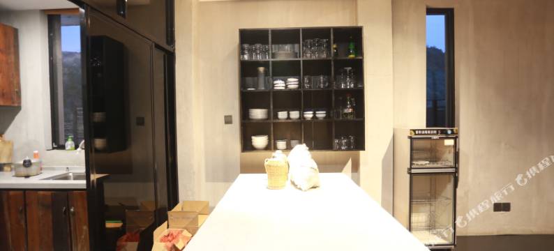 金华横店磊哥可代办门票度假别墅(秦清路分店)图片