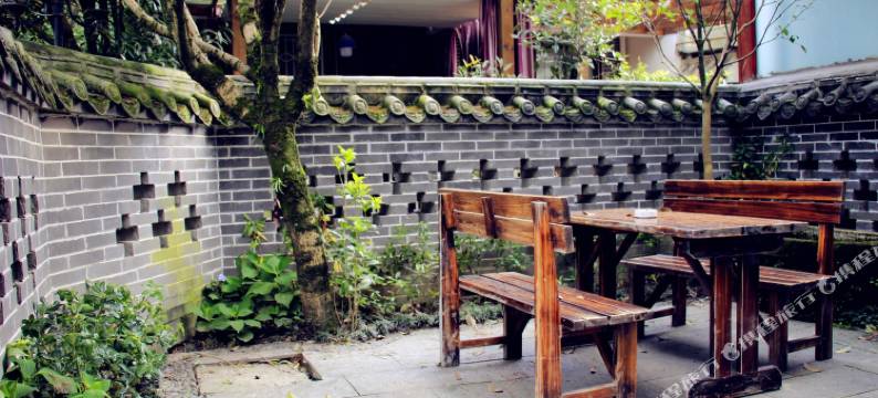 成都素节里精品民宿(青云路分店)图片