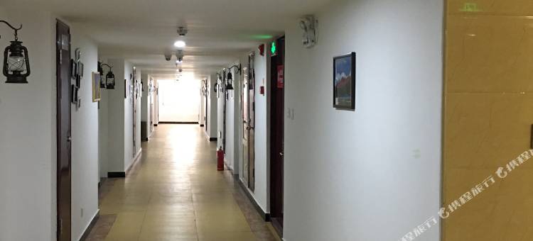 西宁喔游天下营地酒店图片