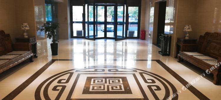 H连锁丨金泽酒店(四平火车站店)图片