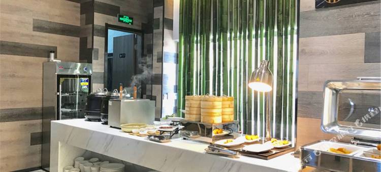 诗曼·汀酒店(华茂万商城店)图片
