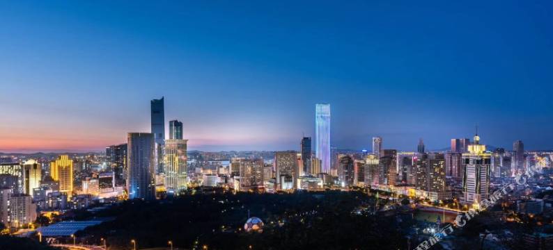 青泥8号酒店公寓(大连火车站中山广场店)图片