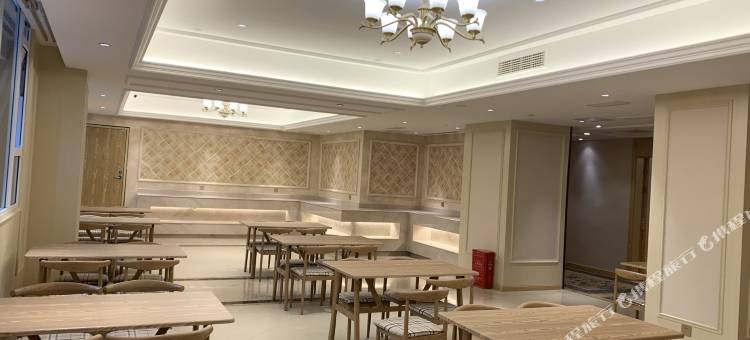 维也纳酒店(南充高坪机场川北医学院店)图片