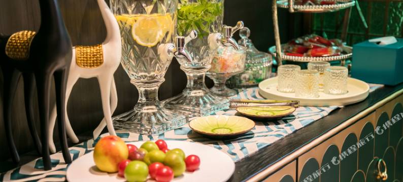 伦敦酒店(上海红宝石路地铁站店)图片