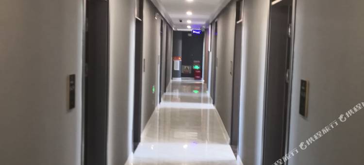 如家睿柏·云酒店(枣强平原街店)图片