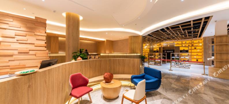 纽宾凯新宜大酒店(武汉黄鹤楼粮道街美食街店)图片