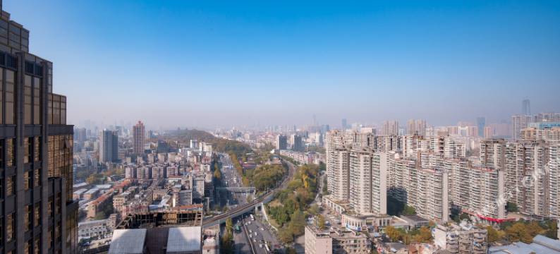 裕阳国际酒店(武汉黄鹤楼中南路地铁站店)图片