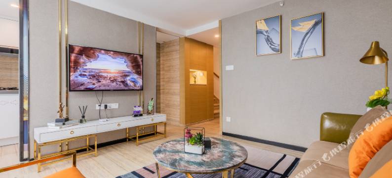 铂卡伦国际公寓(广州燕岗地铁站店)图片