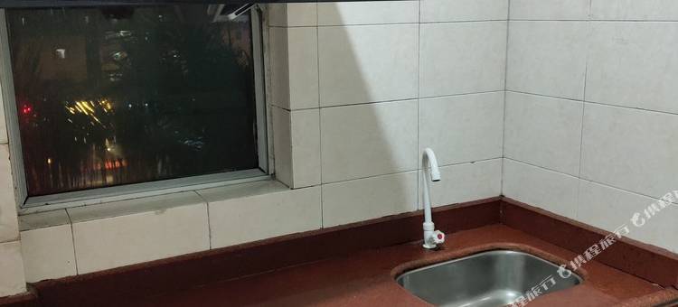 东莞怡丰昌盛梁小姐公寓(万高路分店)图片
