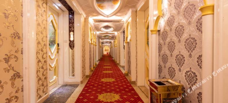 金岛假日酒店(佛山大沥新都荟广场店)图片