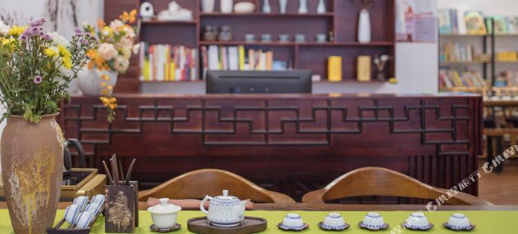 花筑·张家界在春天里客栈(武陵源国家森林公园店)图片