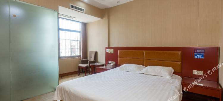 OYO宜兴宝丽酒店图片