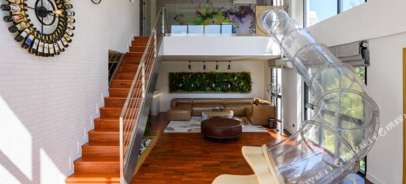 班飞亚唐森公寓(Benviar Tonson Residence)图片