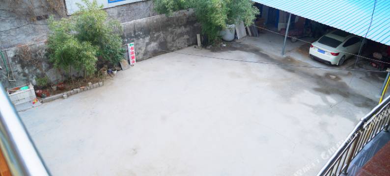 卫辉南站旅社图片