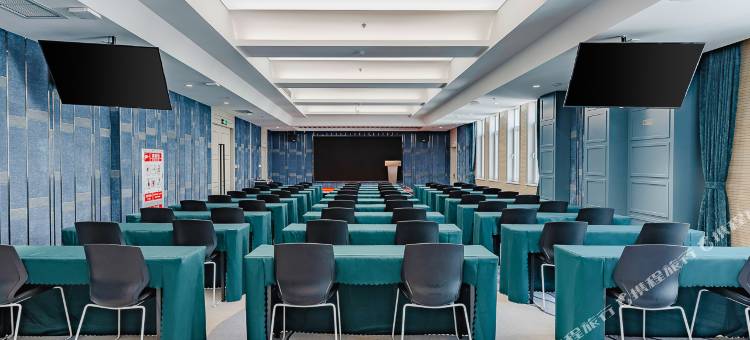 白玉兰酒店(泰安高铁站泮河公园店)图片