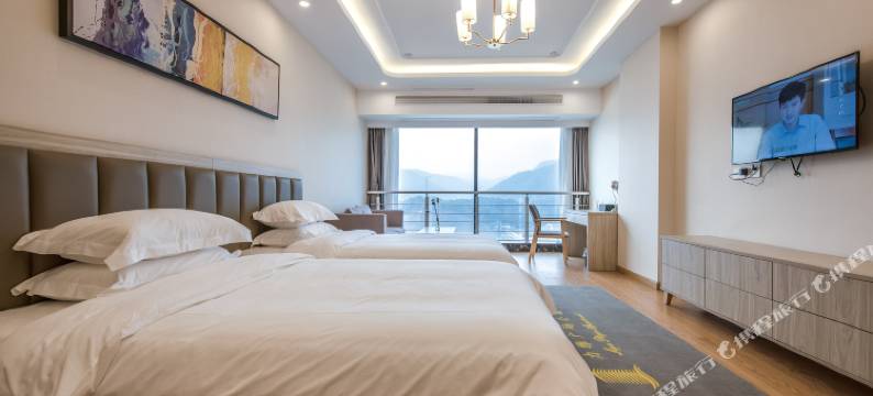 力雅广场酒店(桐庐富春江店)图片