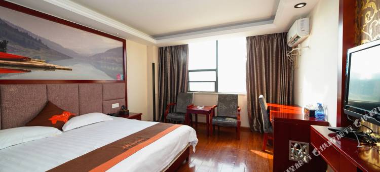 季风酒店(南昌火炬广场地铁站店)图片