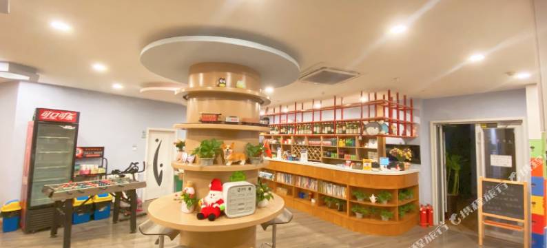 青岛米家青年旅舍(栈桥火车站店)图片