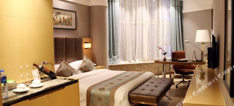 琥珀主题酒店(松岗琥珀文化产业园店)图片