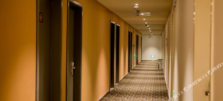 布丁严选酒店(太仓浏河古镇店)图片