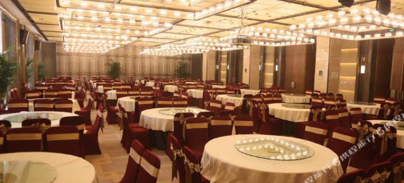 三河新月酒店图片