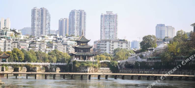 嘉都酒店(贵阳观山湖区高铁北站店)图片