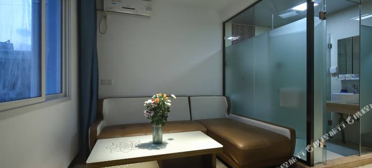 海纳精品酒店(龙岩动车站万宝广场店)图片