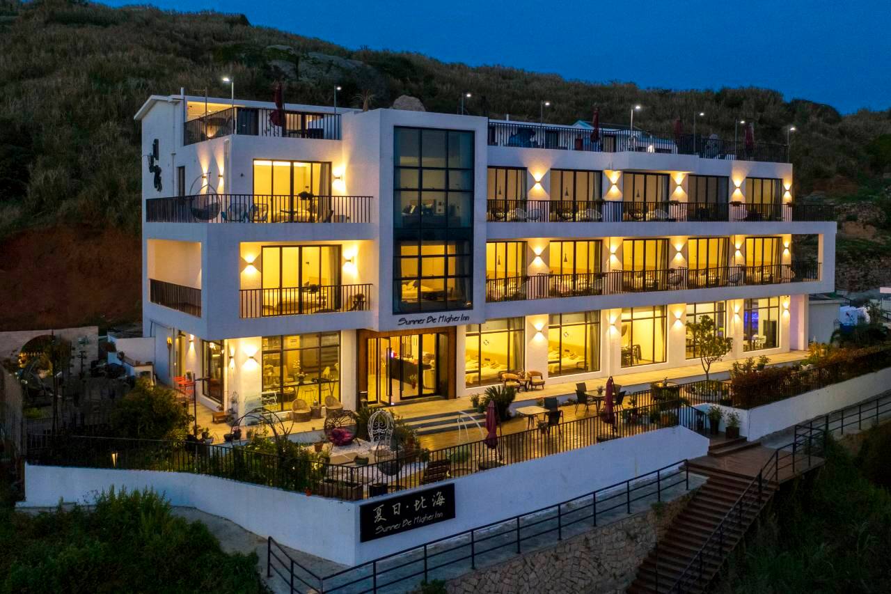 舟山东极夏日比海度假酒店