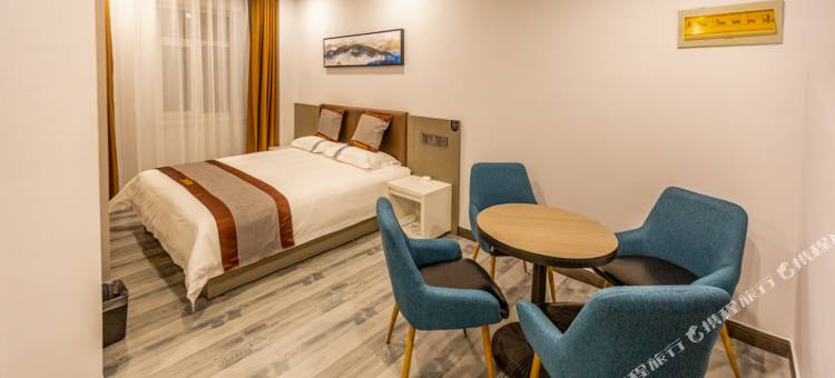 都市118酒店(赤峰高铁站店)图片