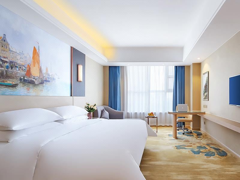 Vienna International Hotel (Jurong Huayang)Hotel Overview