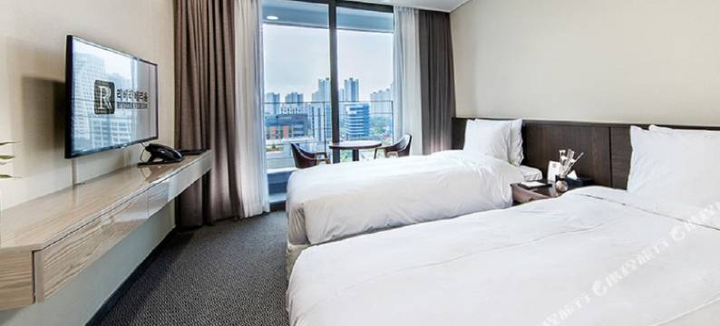 里维埃拉仁川机场酒店(Incheon Rivera Airport Hotel)图片