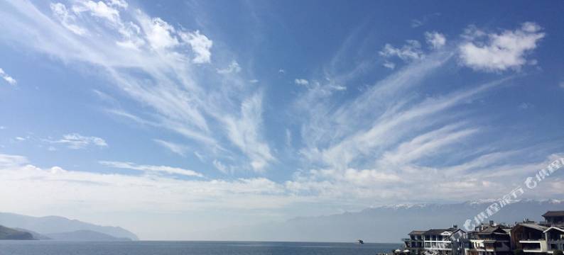 大理古琴海沙滩海景客栈图片