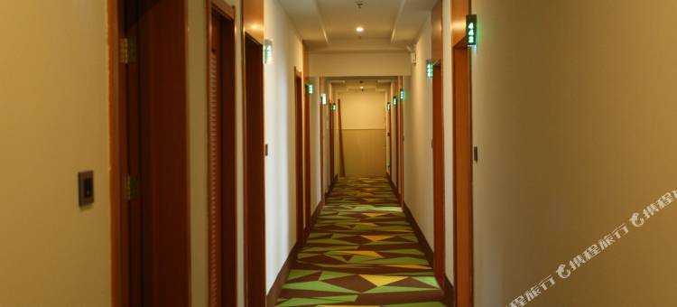 青皮树酒店(连云港海州公园店)图片