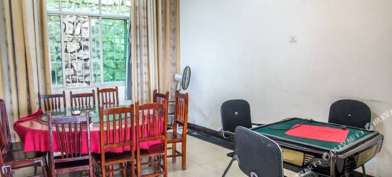 兴文石海阳光宾馆图片