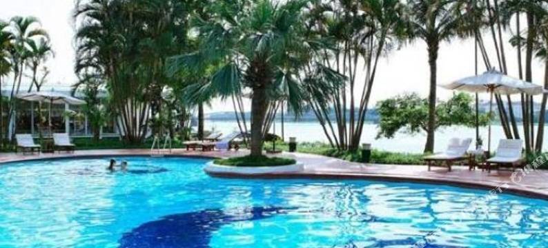 顺化世纪江畔酒店(Century Riverside Hue)图片