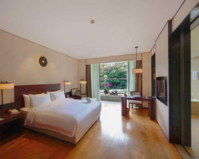 XHYEE Uvilla Resort Culture Over view