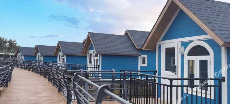 乐亭澜湾小木屋客栈图片