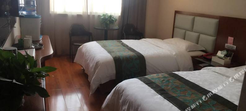 丹凤君临天下主题酒店图片