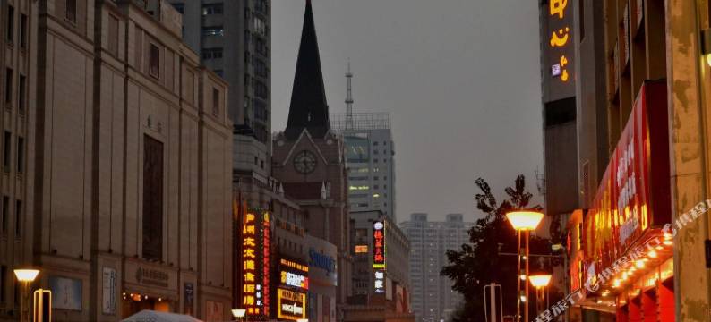 缘爱主题酒店(合肥三孝口老报馆店)图片