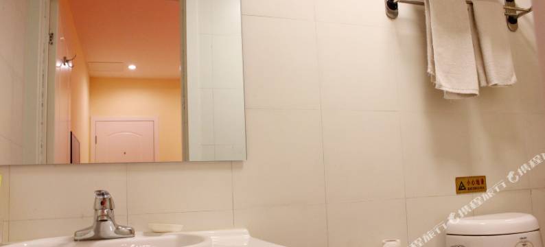 贝泉商务酒店(时代总部基地蓝翔路店)图片