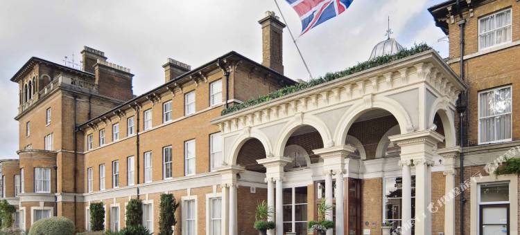 奥特兰兹公园酒店(Oatlands Park Hotel)图片