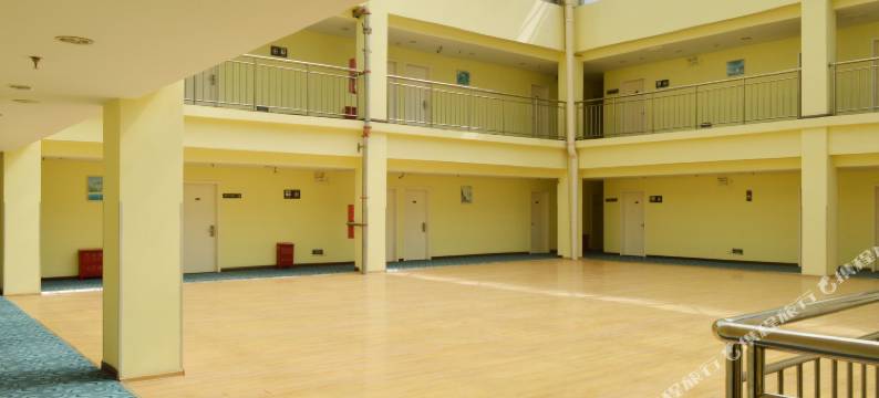 睡猫轻居酒店(石家庄红旗大街西美花街生活广场店)图片