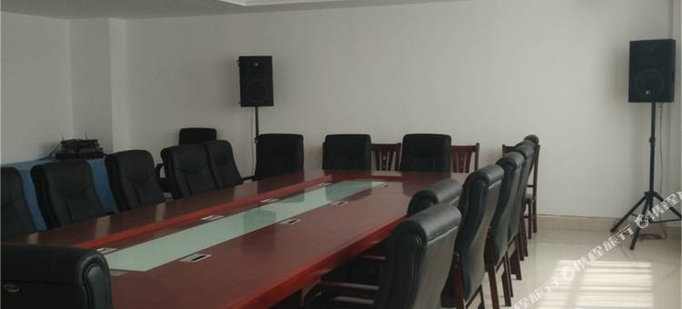 喀斯特国际大酒店(环江大桥店)图片