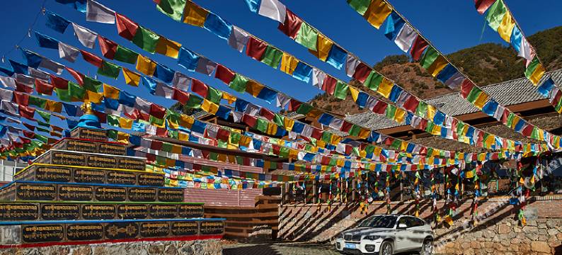 泸沽湖马可旅行酒店图片