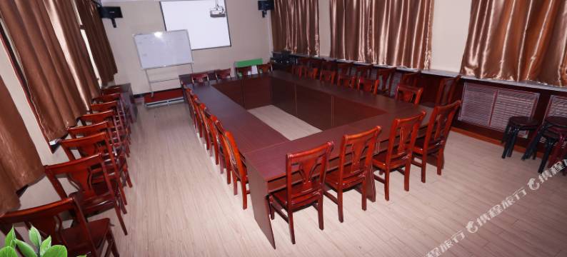 爱家酒店(临淄人民广场长途汽车站店)图片