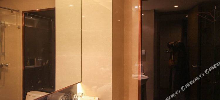 青岛栩露海景度假公寓(火车站栈桥店)图片