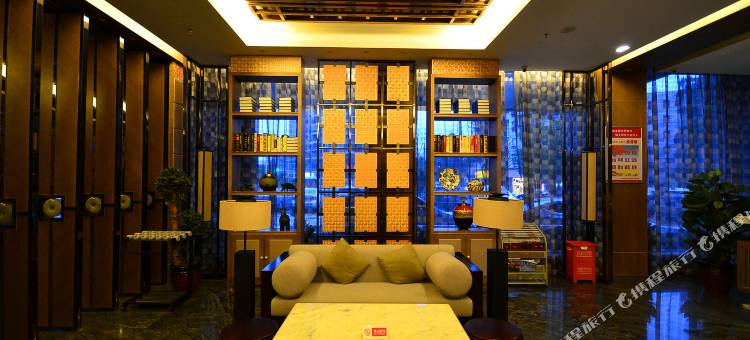 锦悦汤池酒店(武汉动物园国博中心店)图片