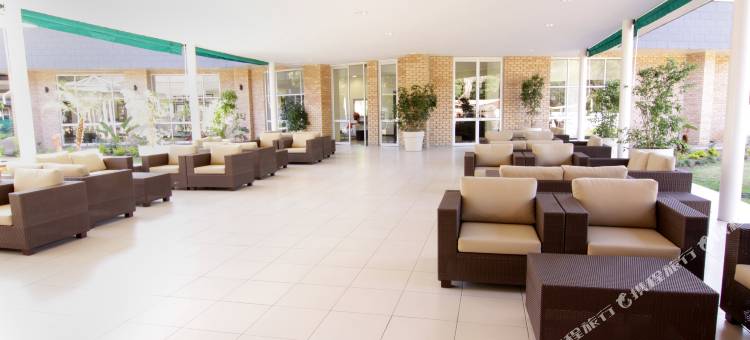 克里斯塔洛奇酒店(Cresta Lodge Gaborone)图片