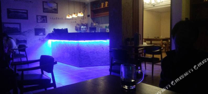 神农架湖光山舍酒店图片